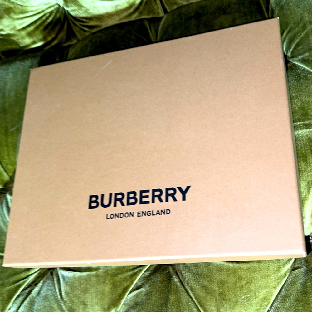 Burberry Box